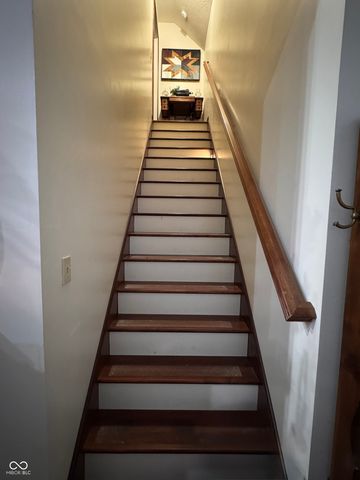 2125 County Line Road, Batesville, IN 47006