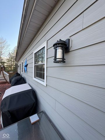 2125 County Line Road, Batesville, IN 47006