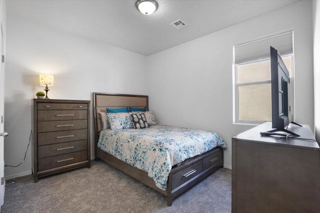 2368 Talisker Street NE, Rio Rancho, NM 87144