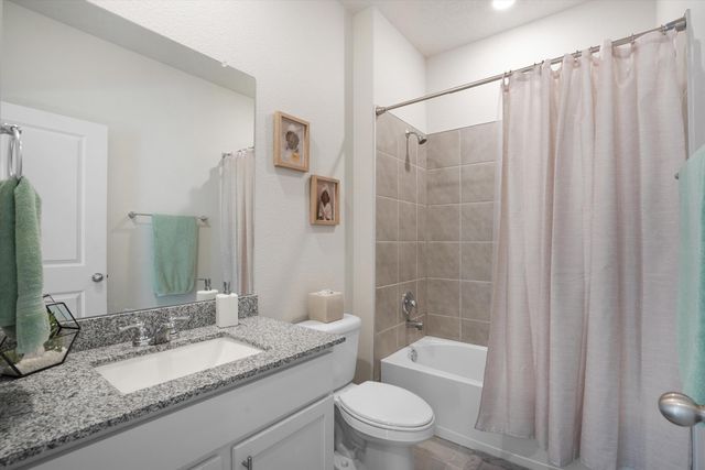 2368 Talisker Street NE, Rio Rancho, NM 87144