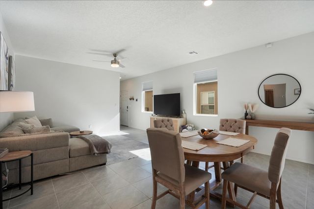 2368 Talisker Street NE, Rio Rancho, NM 87144