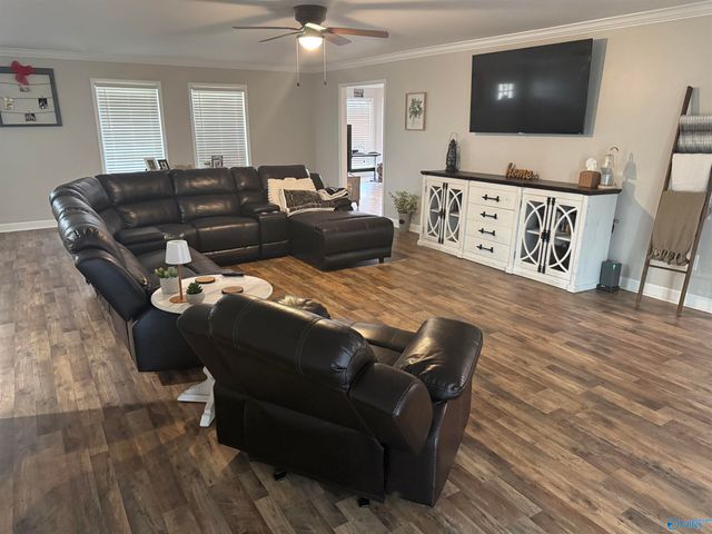 1646 County Road 439, Hillsboro, AL 35643