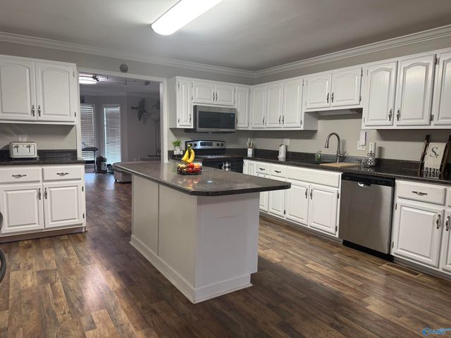 1646 County Road 439, Hillsboro, AL 35643