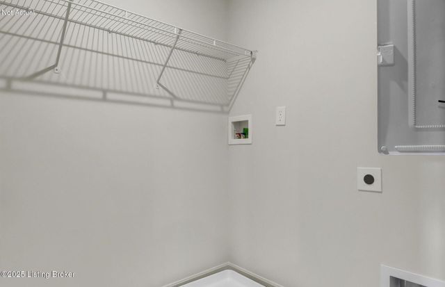 1903 Washington Blvd, Lyndon, KY 40242