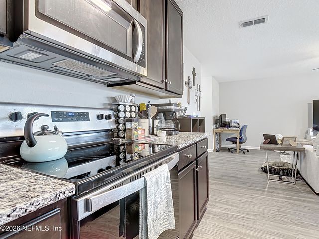 2907 BIG BURN Court, Orange Park, FL 32065