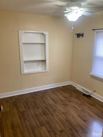 1206 W Wilkinson Street, Goshen, IN 46528