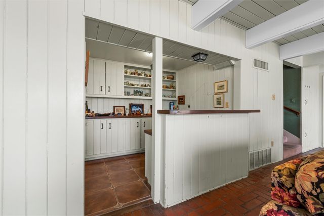 2831 Wooded Acres Drive, Waco, TX 76710