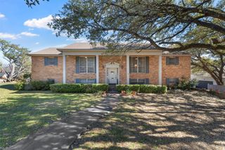 2831 Wooded Acres Drive, Waco, TX 76710
