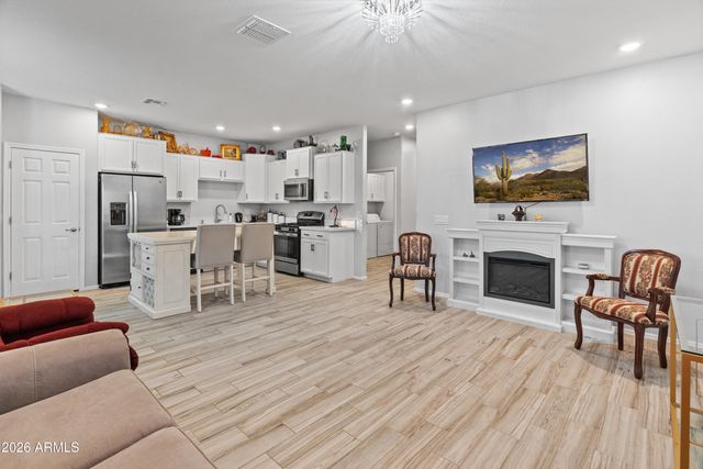 12739 W MYRTLE Avenue, Glendale, AZ 85307