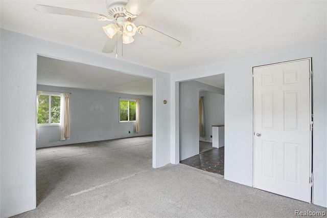 43625 Harris Road, Belleville, MI 48111