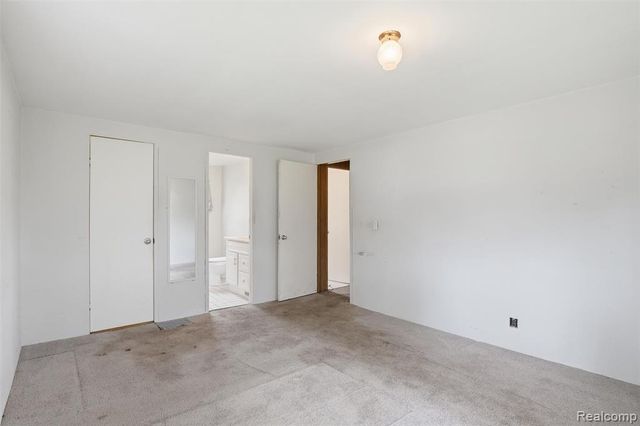 43625 Harris Road, Belleville, MI 48111