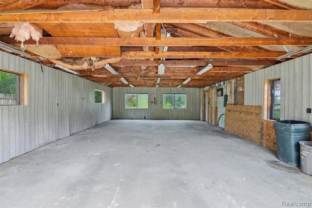 43625 Harris Road, Belleville, MI 48111
