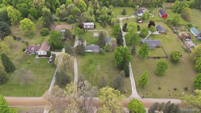 43625 Harris Road, Belleville, MI 48111