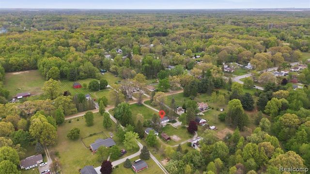 43625 Harris Road, Belleville, MI 48111