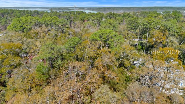 17 Millwright Dr, Hilton Head Island, SC 29926