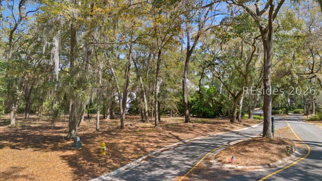 17 Millwright Dr, Hilton Head Island, SC 29926