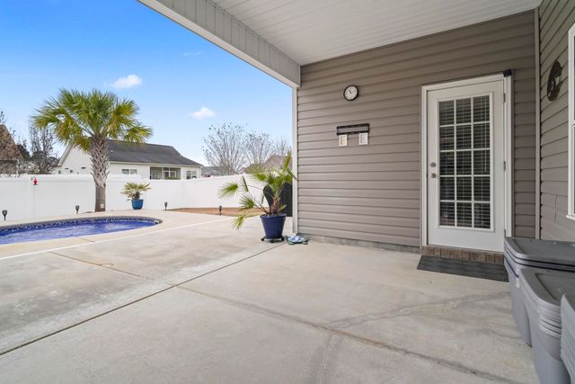 4104 Woodcliffe Dr., Conway, SC 29526