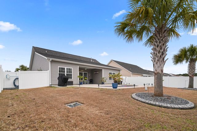 4104 Woodcliffe Dr., Conway, SC 29526