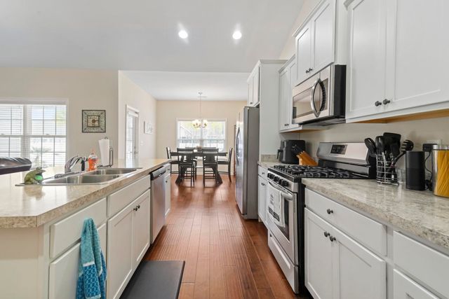 4104 Woodcliffe Dr., Conway, SC 29526