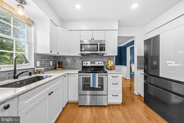 19 ROCKY WAY DR, Stafford, VA 22554