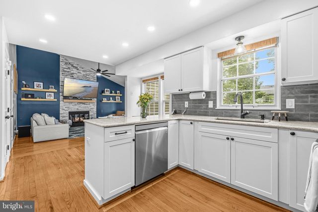 19 ROCKY WAY DR, Stafford, VA 22554