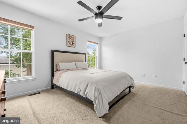 19 ROCKY WAY DR, Stafford, VA 22554