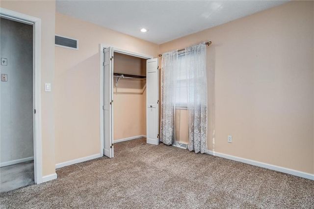 1309 SW Shawnee Street, Blue Springs, MO 64015