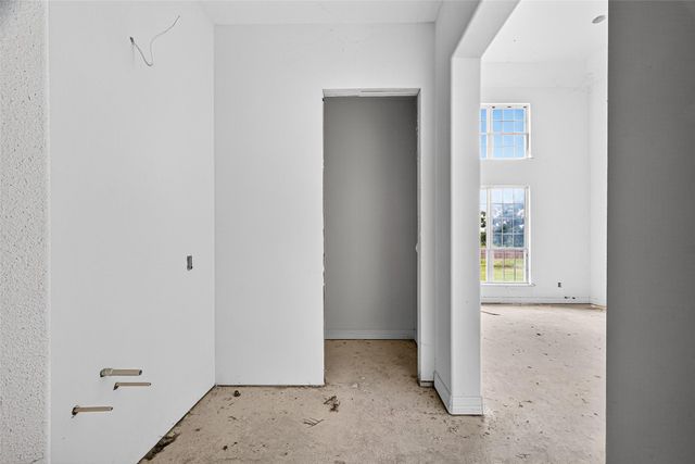 1013 Battlebell Road, Highlands, TX 77562