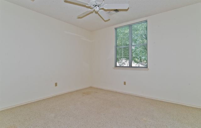 748 Arbor Creek Drive, Desoto, TX 75115