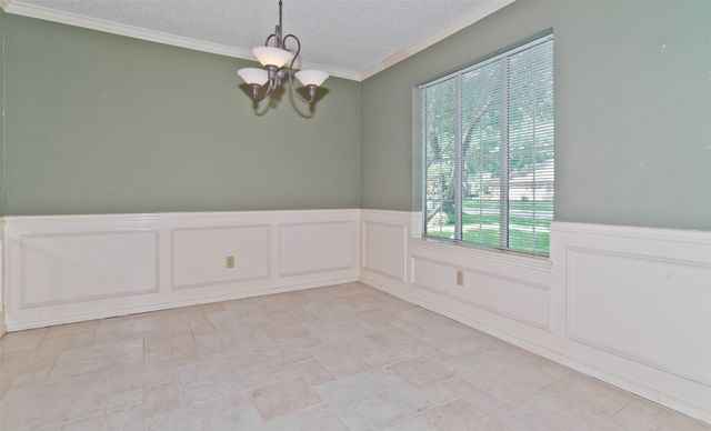 748 Arbor Creek Drive, Desoto, TX 75115