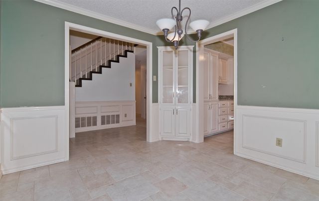748 Arbor Creek Drive, Desoto, TX 75115