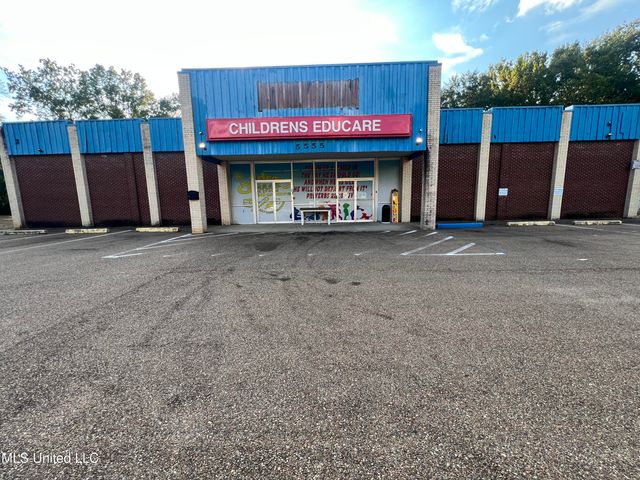 5555 Robinson Road, Jackson, MS 39204
