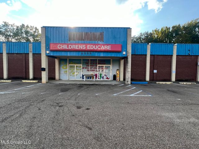 5555 Robinson Road, Jackson, MS 39204