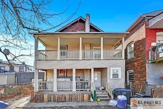 2 Columbus Place APT 2, Bound Brook, NJ 08805