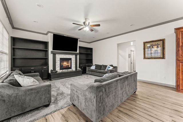 14 Holcombe Lane, Bella Vista, AR 72714