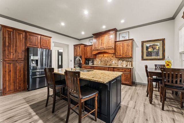 14 Holcombe Lane, Bella Vista, AR 72714