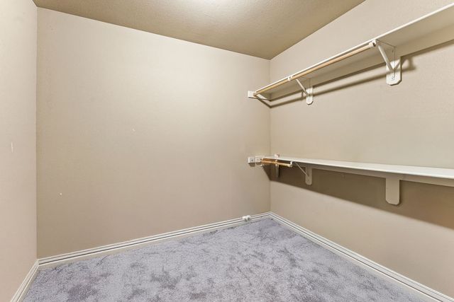 14 Holcombe Lane, Bella Vista, AR 72714