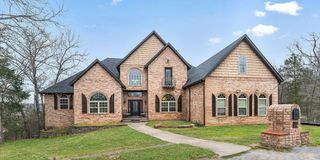 14 Holcombe Lane, Bella Vista, AR 72714
