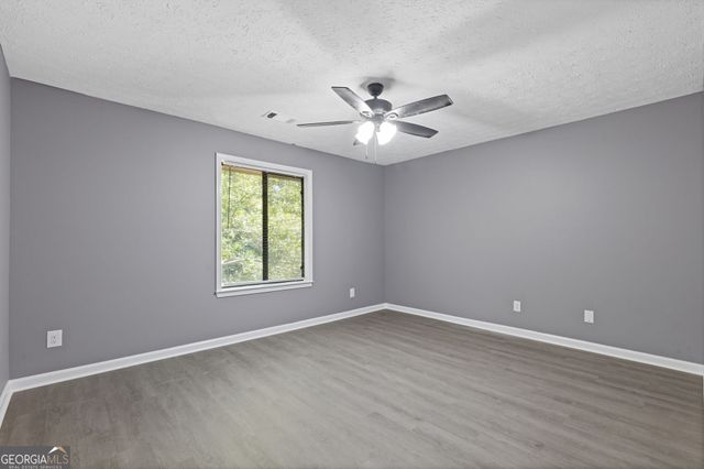 836 Lake Hollow Boulevard SW, Marietta, GA 30064