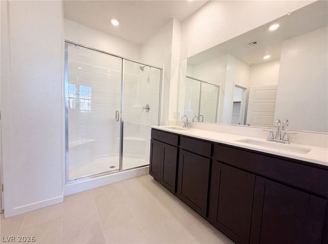 313 Crescent Glow Lane, Henderson, NV 89015