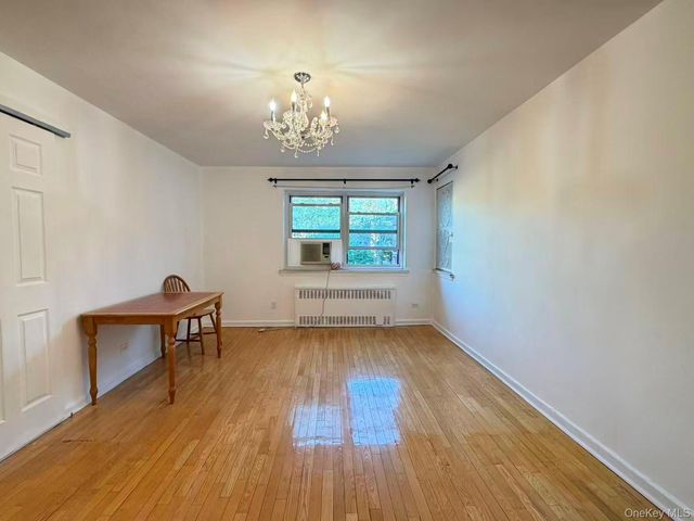 111-25 66th Avenue 2A, Forest Hills, NY 11375
