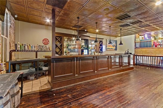 117 W Walnut Street, Rogers, AR 72756
