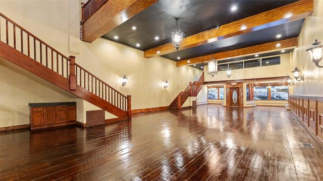 117 W Walnut Street, Rogers, AR 72756