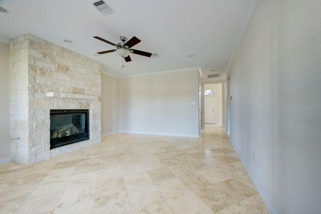 307 Twin Timbers Lane, Kemah, TX 77565