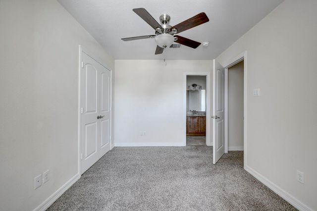 307 Twin Timbers Lane, Kemah, TX 77565