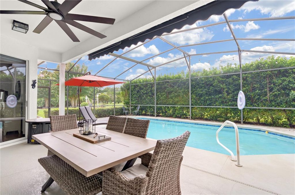 Image 32 of property listing at 8063 LAUREL RIDGE DRIVE, Mount Dora, FL 32757