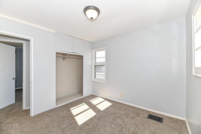 6402 W Bennett AVENUE, Milwaukee, WI 53219