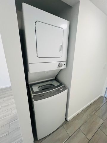 510 24th Avenue 306, Lake Worth Beach, FL 33460