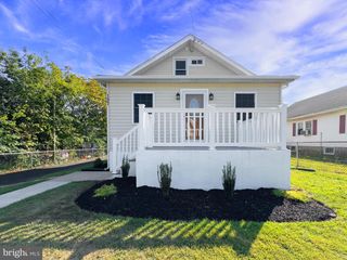 137 COLLINS AVE, Pleasantville, NJ 08232