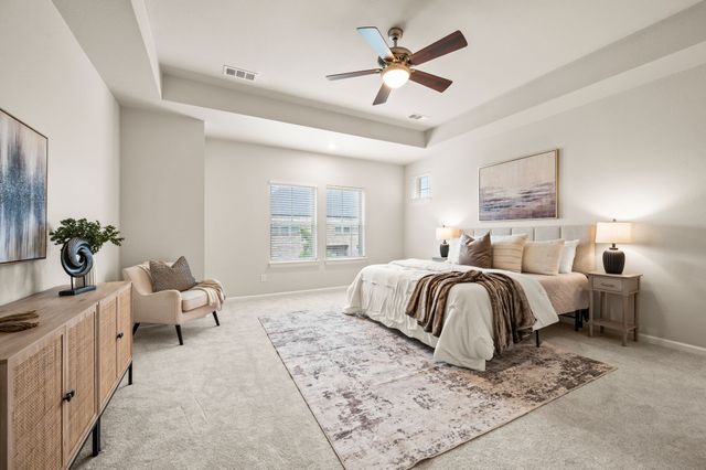 612 Courtyard Lane, Irving, TX 75039